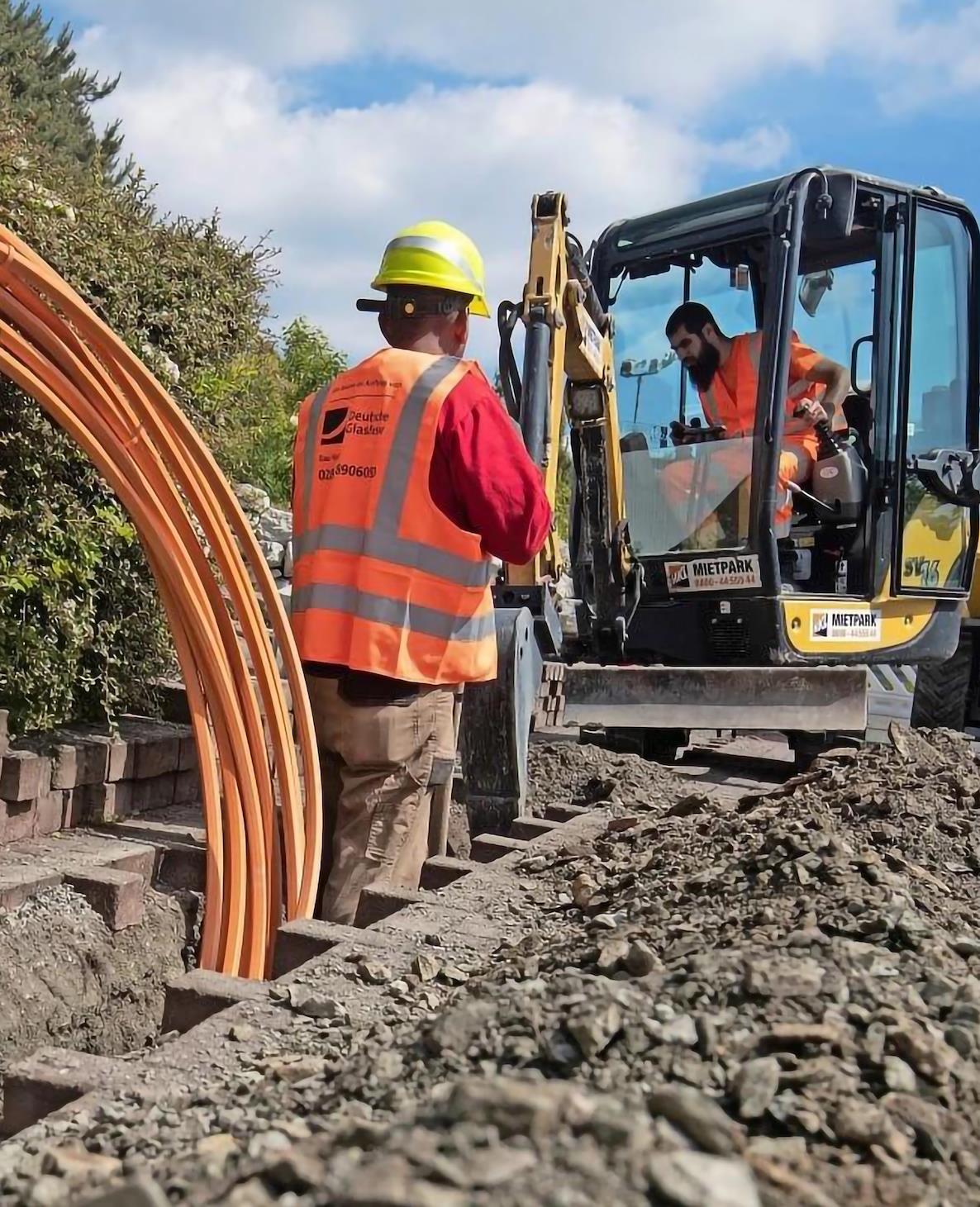 Alman Telekom Fiber Altyapı Projesi